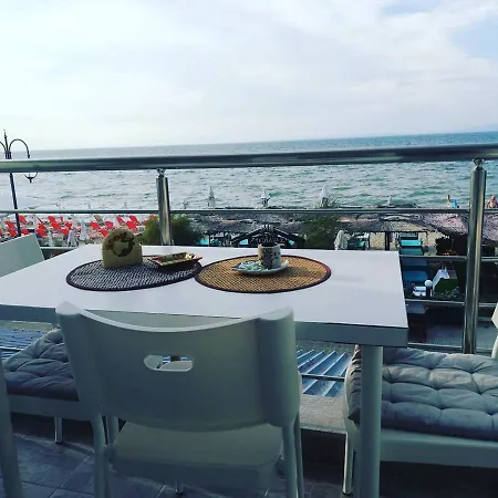 Apartament Aktis Sea View *