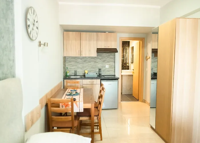 Aktis Sea View * Peraía