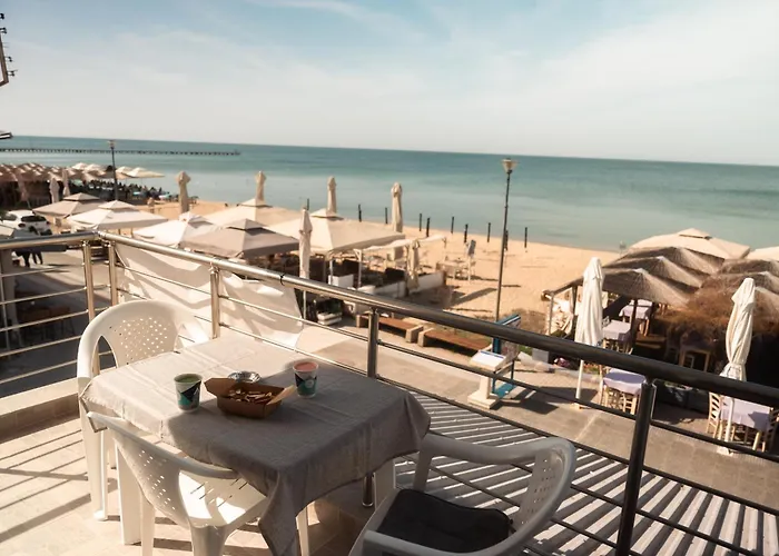 Aktis Sea View Peraía